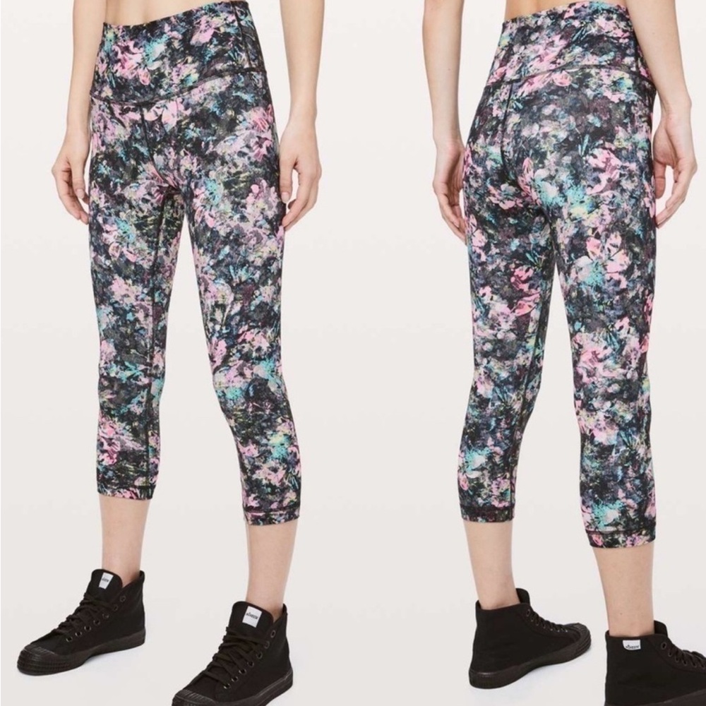 Lululemon NWOT Wunder Under Dappled Daze Floral Cropped Leggings, Size 8